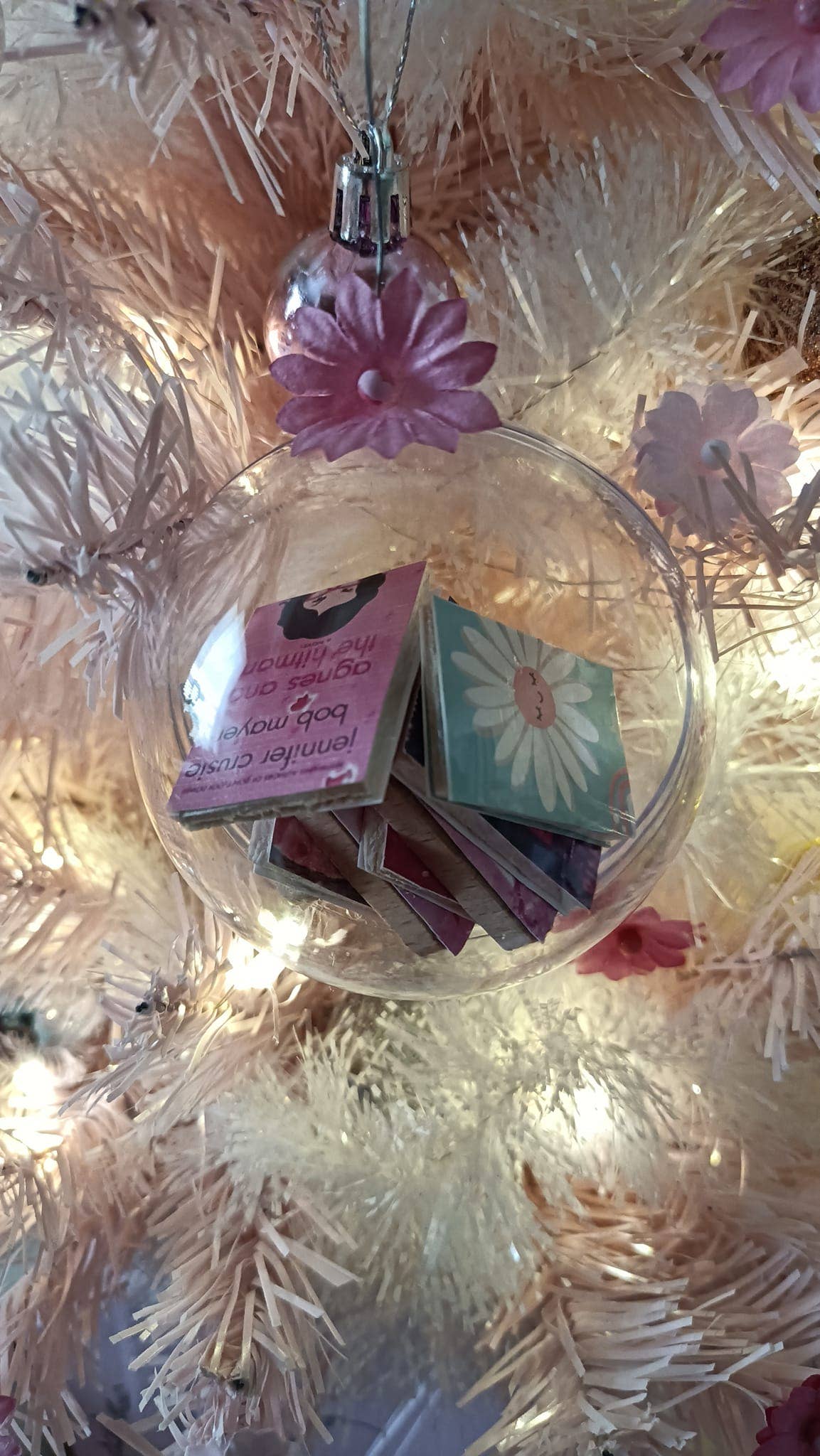 Ornament - Mini Books
