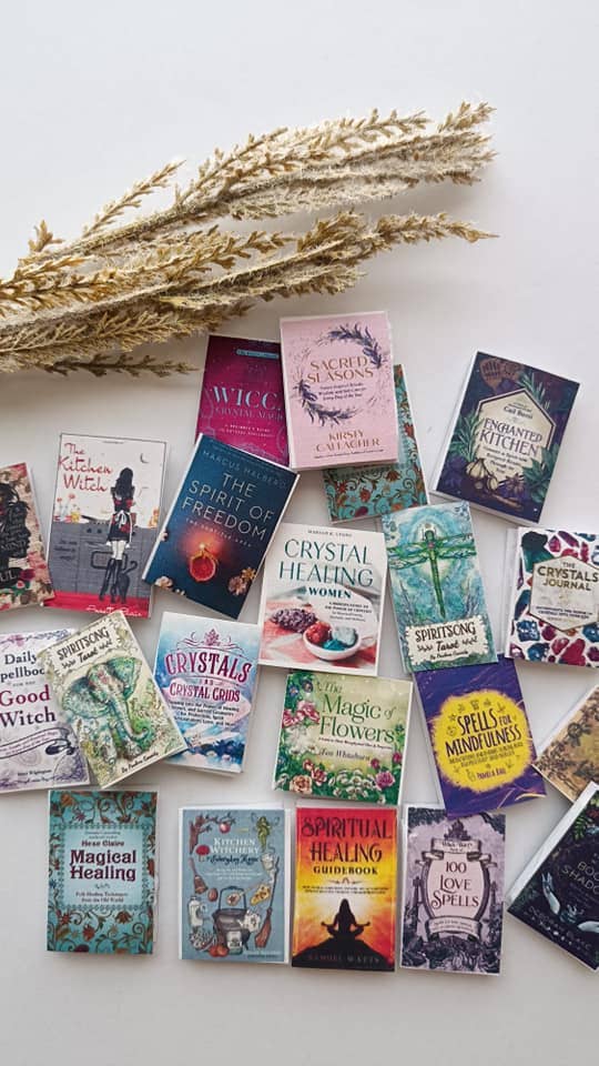 Ornament - Mini Books
