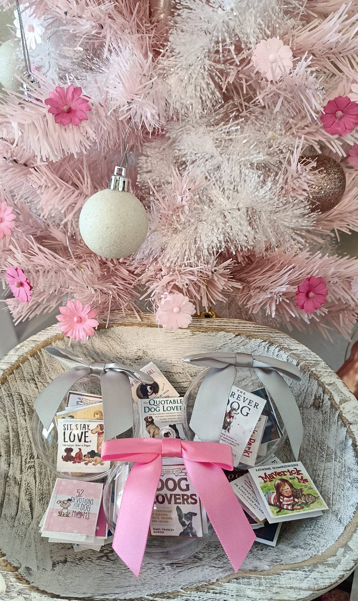 Ornament - Mini Books