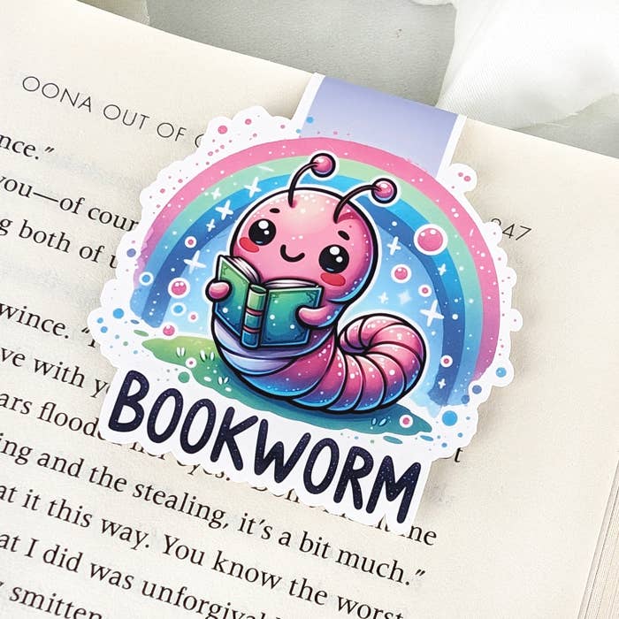 Magnetic Bookmark - Bookworm