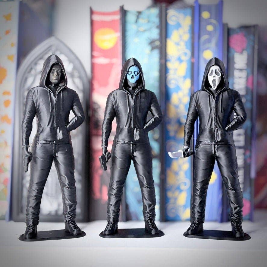 Dark Romance Book Boyfriend Shelf Decor: Blue Mask