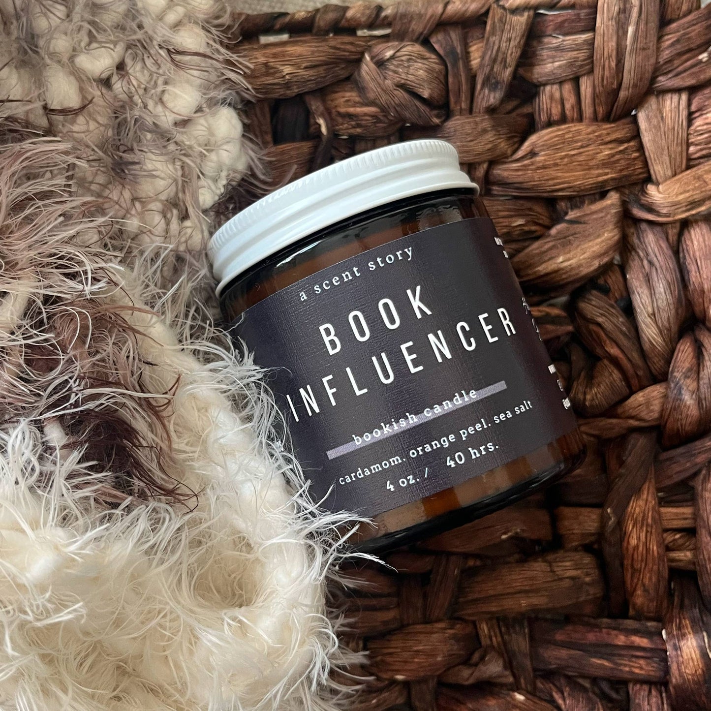 Candle - Book Influencer