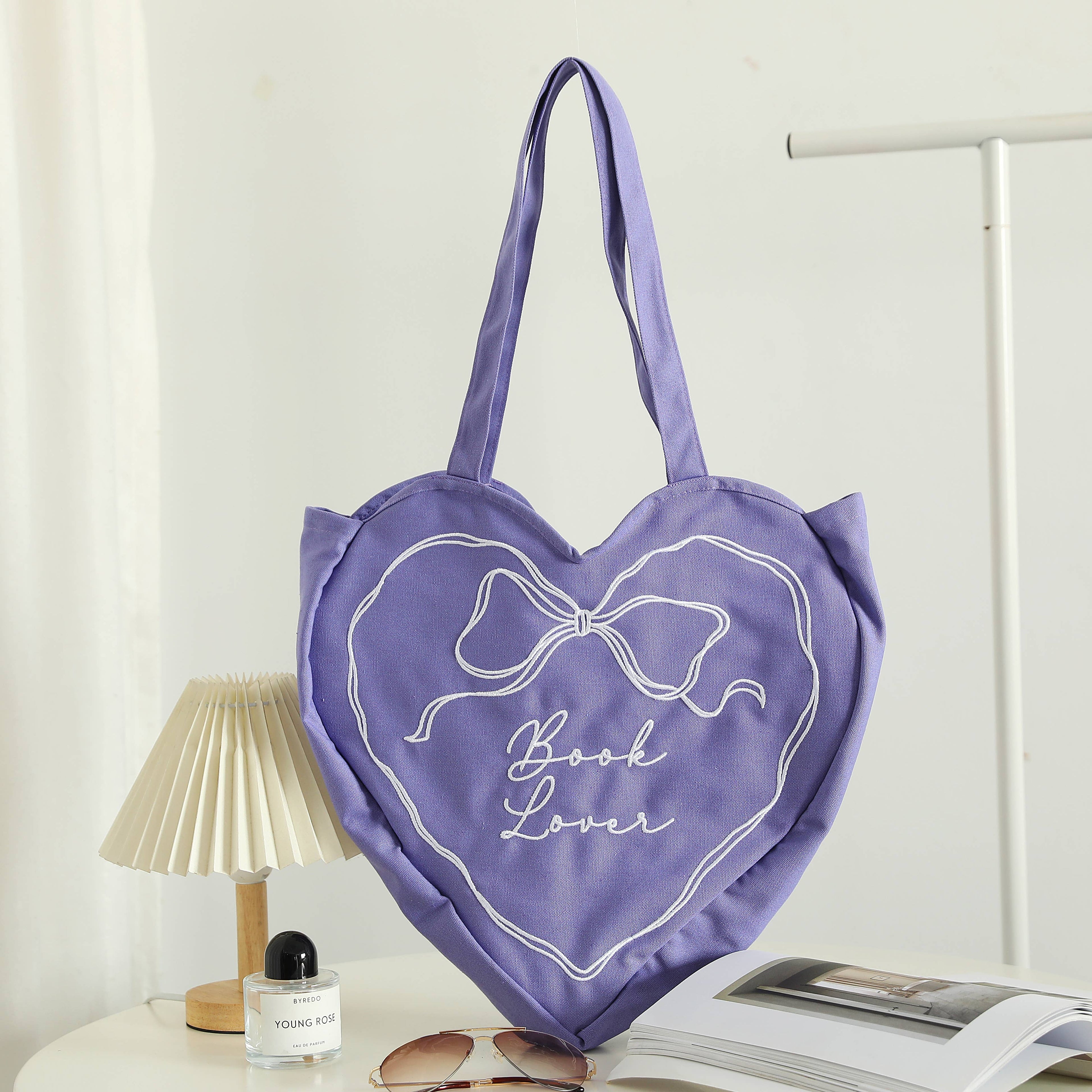 Book Lover Heart Tote Bag: Pink