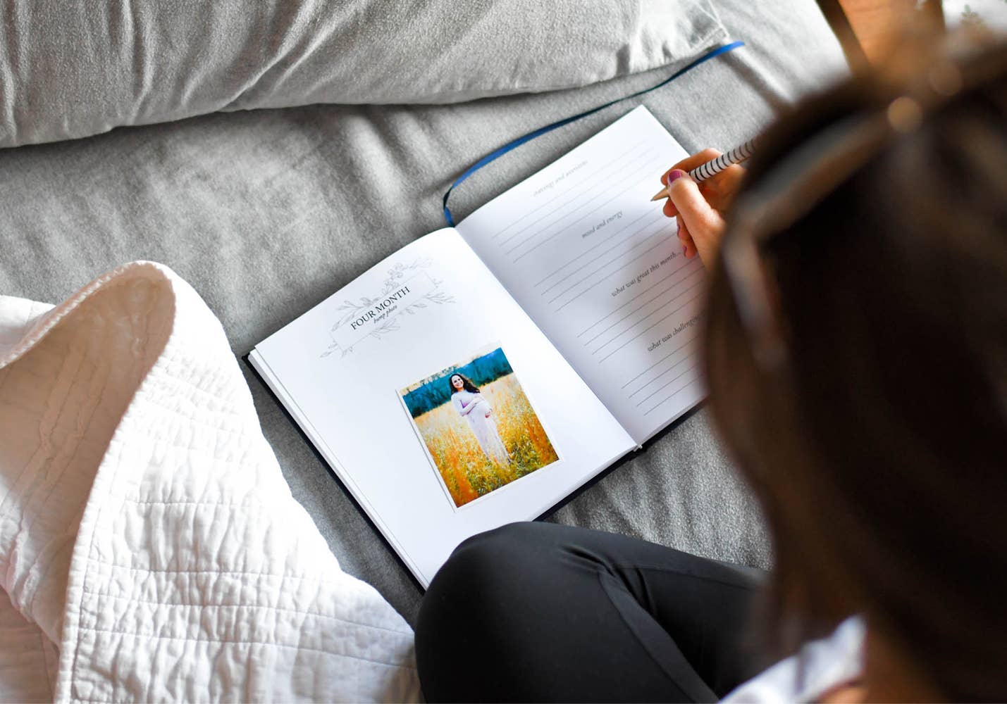 Dear Baby: A Pregnancy Prayer Journal & Memory Book for Moms: Gray