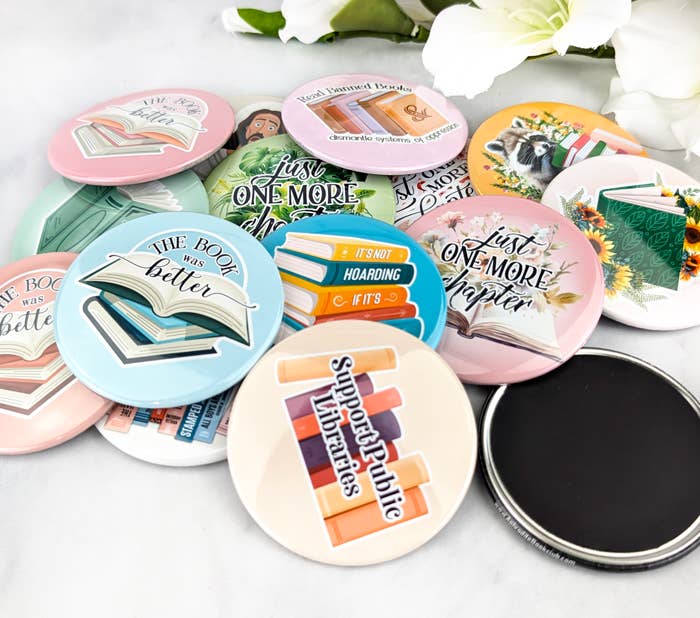 Is that smut?! magnet - 3"