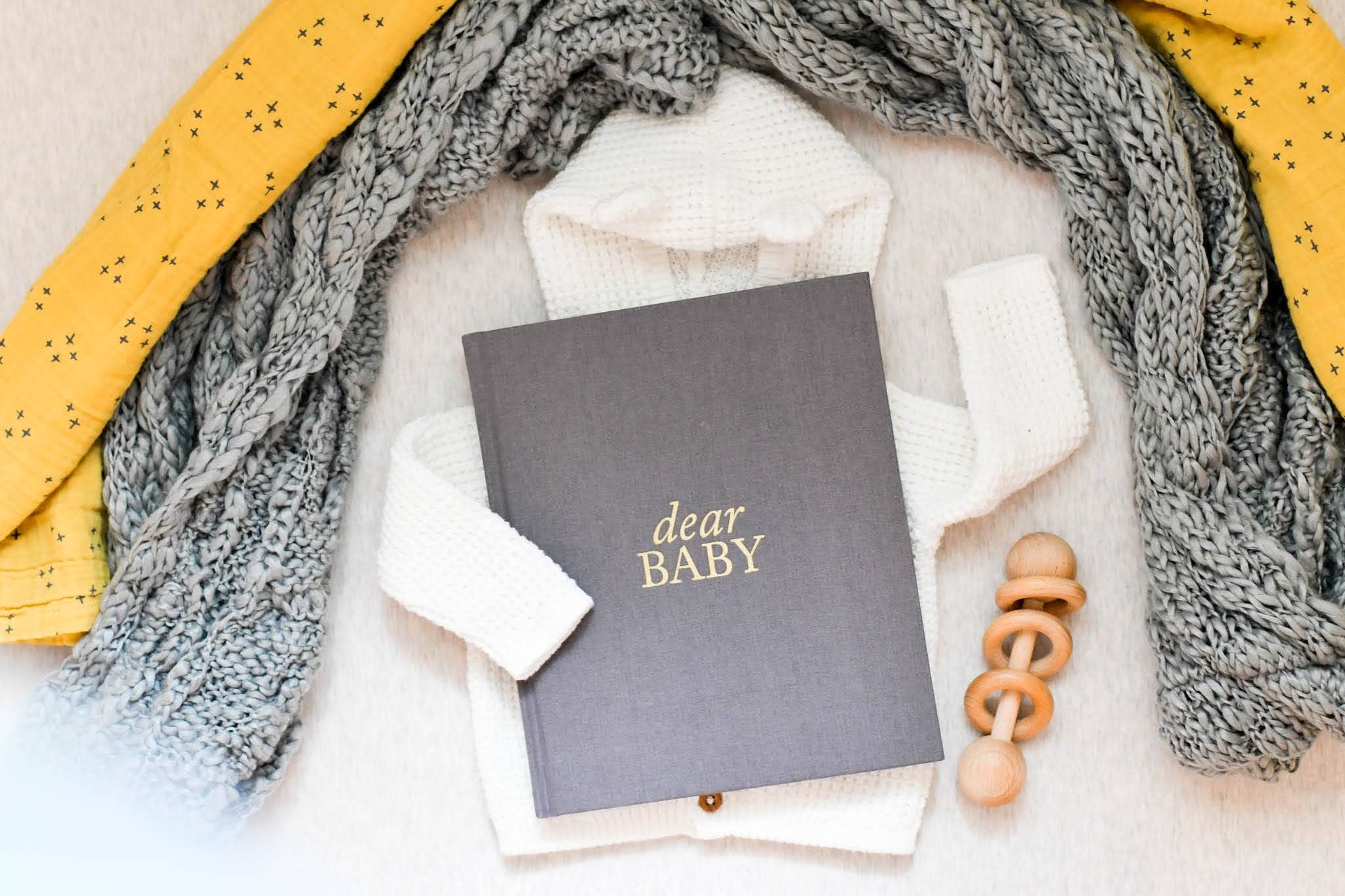 Dear Baby: A Pregnancy Prayer Journal & Memory Book for Moms: Gray