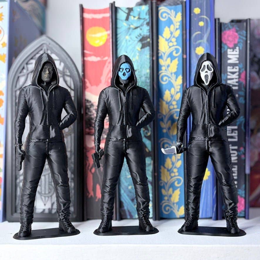 Dark Romance Book Boyfriend Shelf Decor: Blue Mask