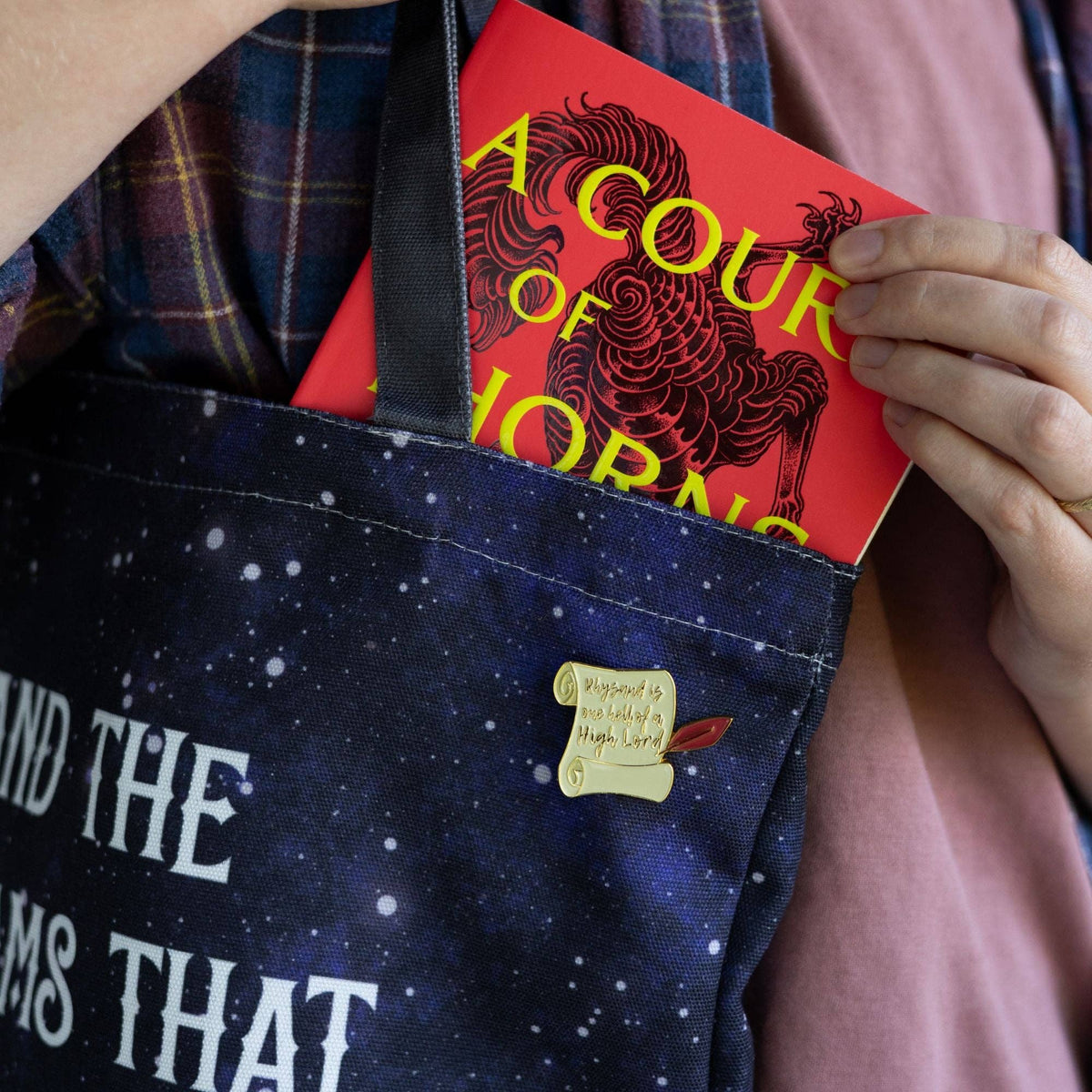 Rhysand’s Reading Lessons Enamel Pin | ACOTAR