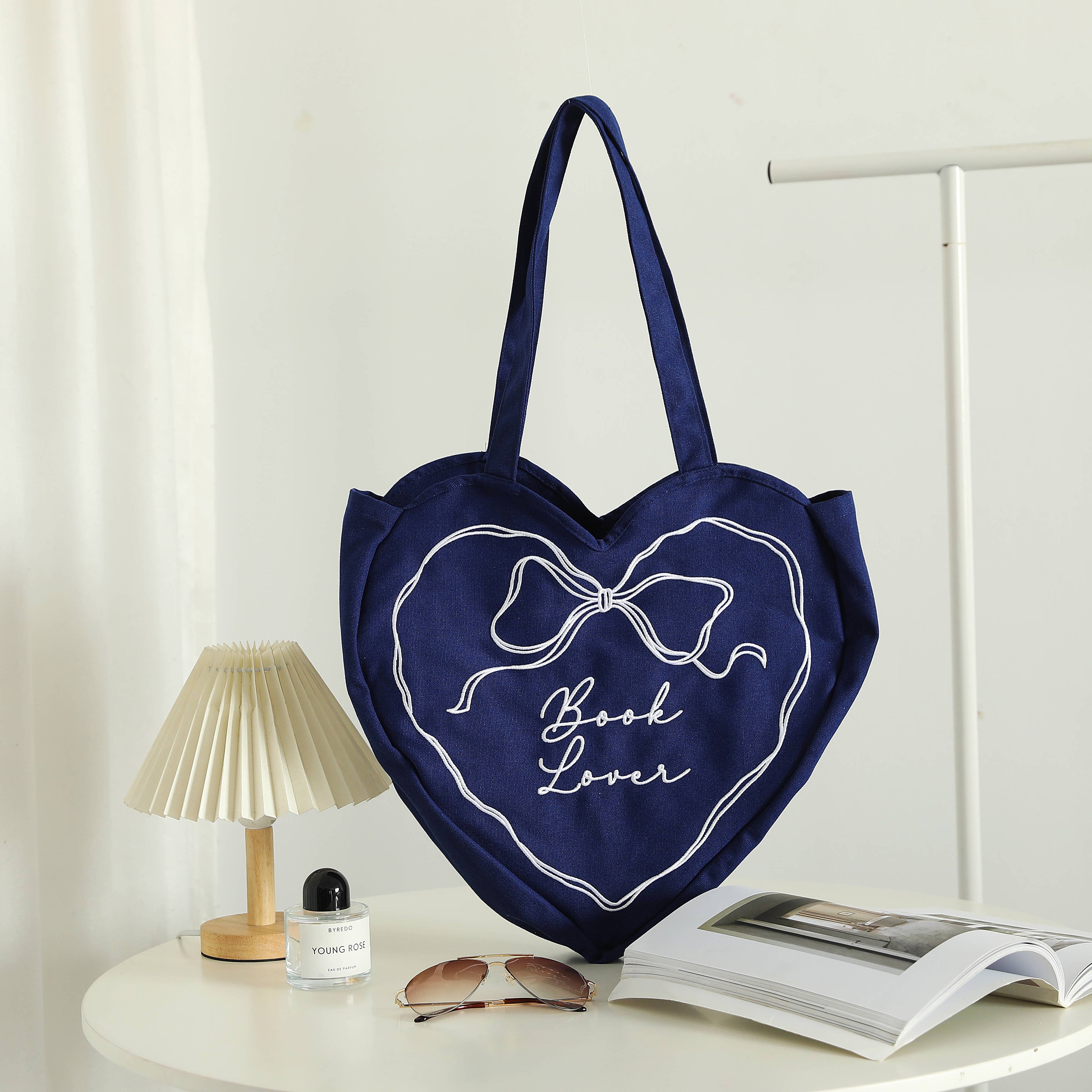 Book Lover Heart Tote Bag: Pink