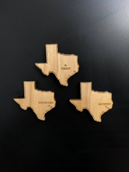 Texas Magnet with Grapevine and Heart - Lacquer Finish